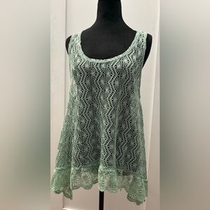 NWT Simply Noelle Mesh Top w/Lace Trim